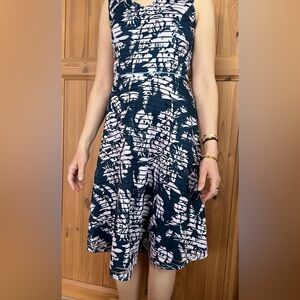 Maggy London Floral Print Sleeveless Dress